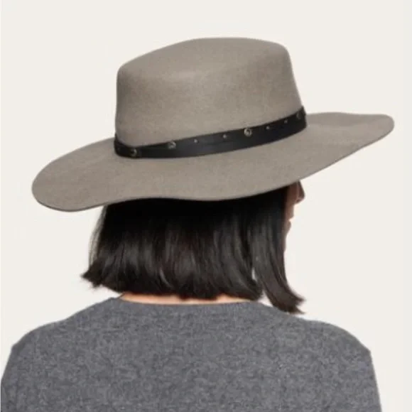 Frye Black Wool Felt Studded Belted Boater Hat Size Medium - Picture 3 of 9